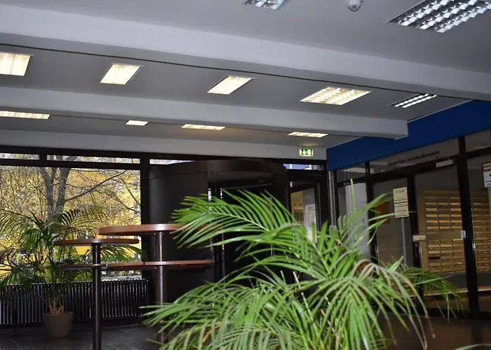 Studio-apartment, Zentral Gelegen * Κολωνία